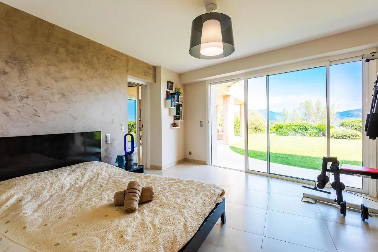 Villa Soleilla Vi4367 By Riviera Holiday Homes ニース